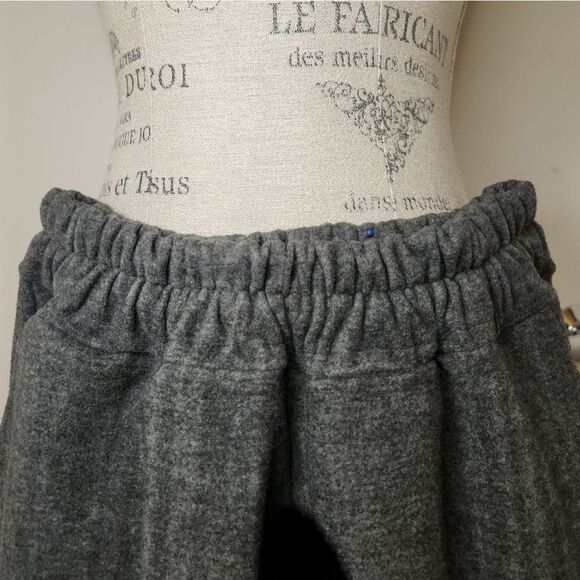 Fur Polkadot Joggers - Picture 3 of 10